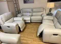 NANCY ELECTRIC RECLINER 3 SEATER, 2 SEATER AND POWER CHAIR IVORY £2999 (SWANSEA SUPERSTORE) - Click for more details