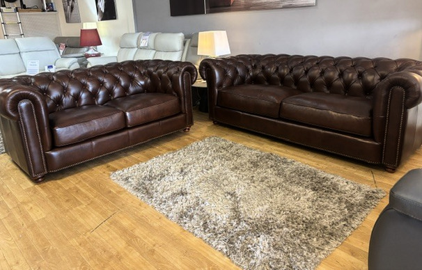 BLENHEIM CHESTERFIELD 3 SEATER AND 2 SEATER DARK RUST £2999  (SWANSEA SUPERSTORE)